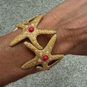 Lilly Pulitzer stretchy starfish bracelet one size